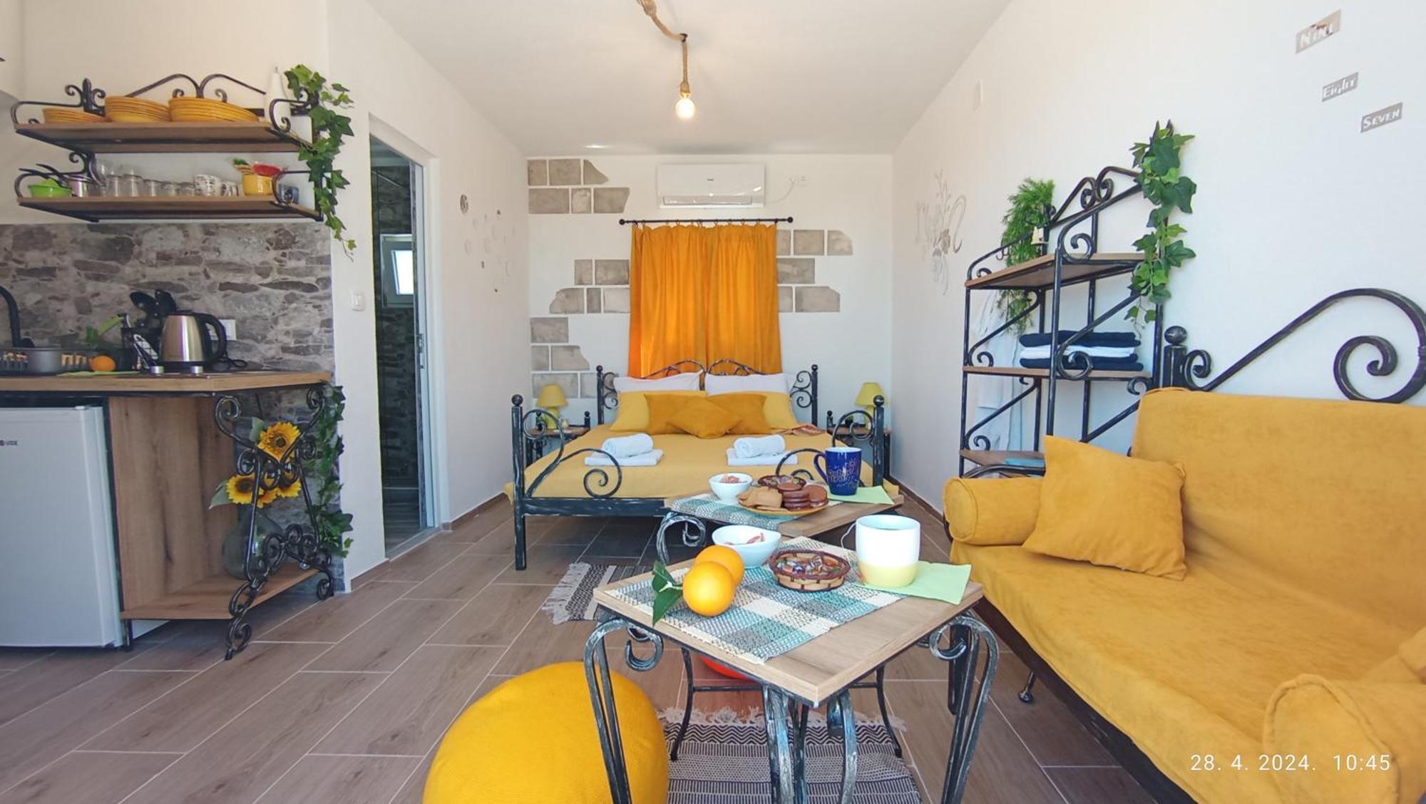 Lustica Apartments Exterior photo